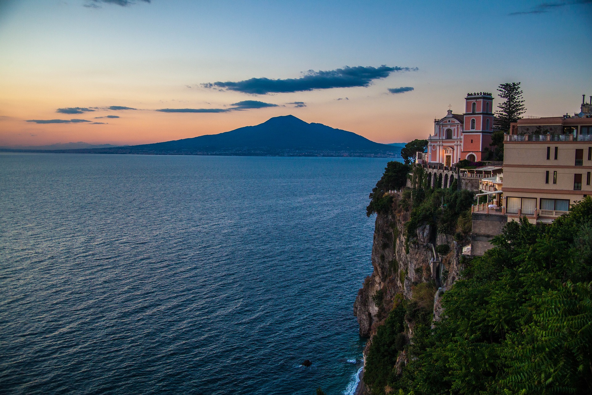 Sorrento to Vico Equense private transfer
